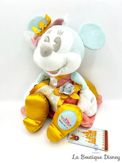 Peluche Minnie Mouse The Main Attraction 7 Sur 12 Prince Charming Regal Carrousel Disney Store 2020 Édition Limitée 43 Cm