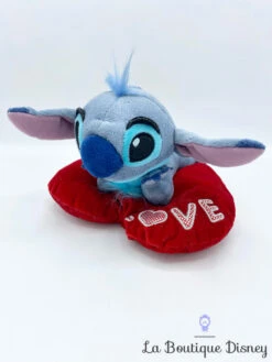 Peluche Stitch Love Disney Store Monstre Extraterrestre Coeur Rouge