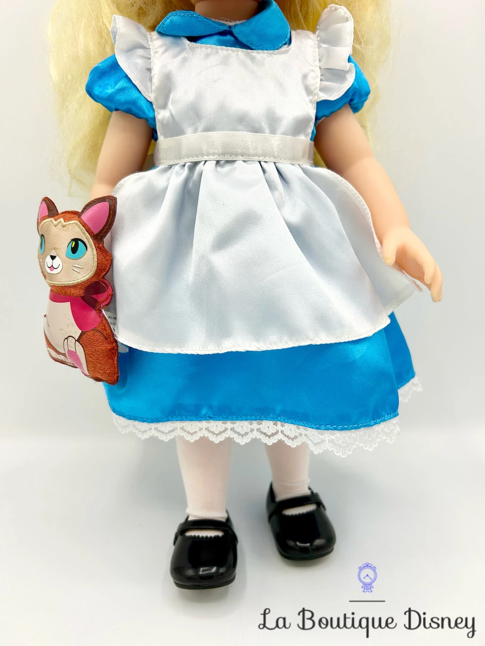 Poupée Alice Aux Pays Des Merveilles Animators Collection V3 Disney Store 2016 Dinah 40 Cm – Image 4